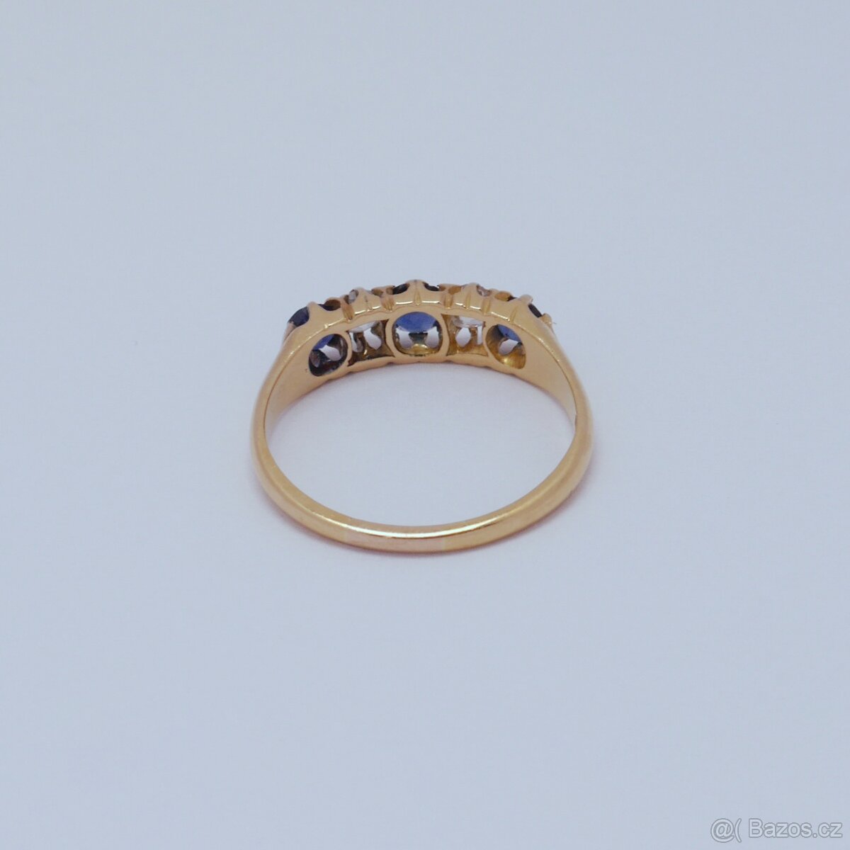 Zlatý prsten se safíry a diamanty - 3