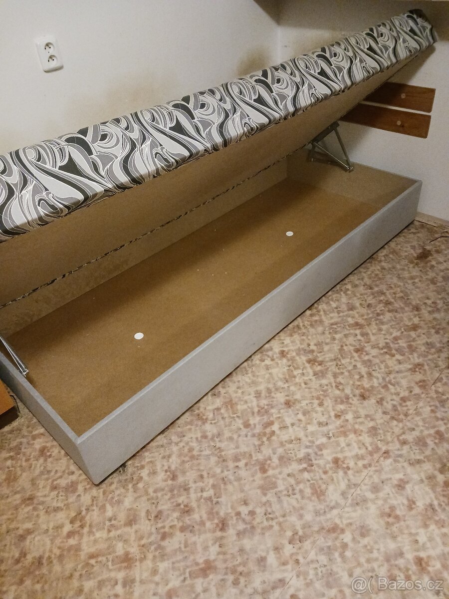 Nábytek za odvoz. - 3