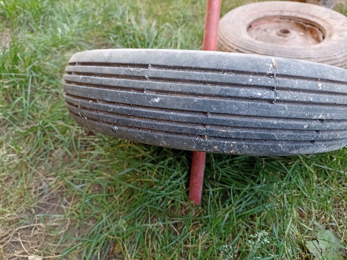 Pneu pro kolečka a jiné dle foto - 3