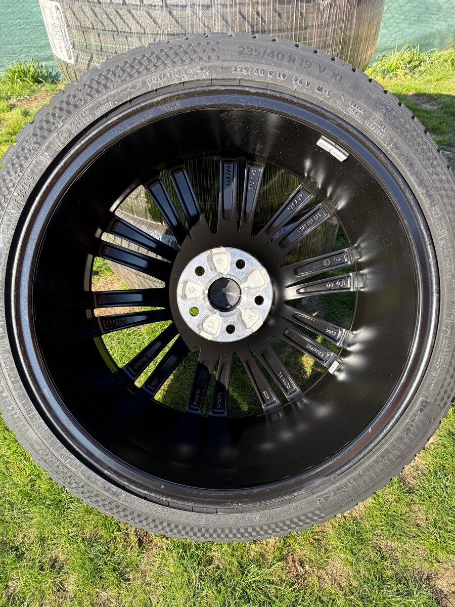 ❄️Zimní alu kola Škoda Canopus R19, Superb 3, 5x112 - 3