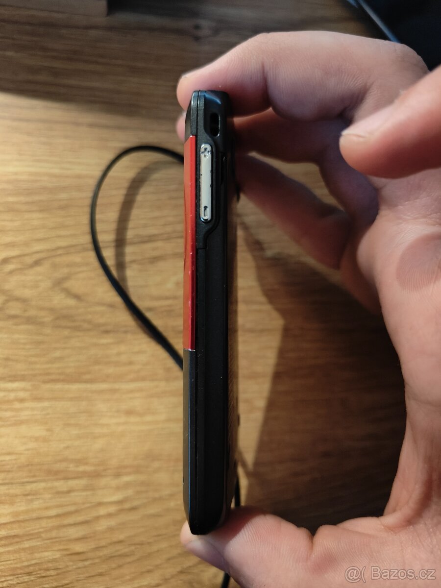 Nokia 5310 expressmusic s nabíječkou - 3