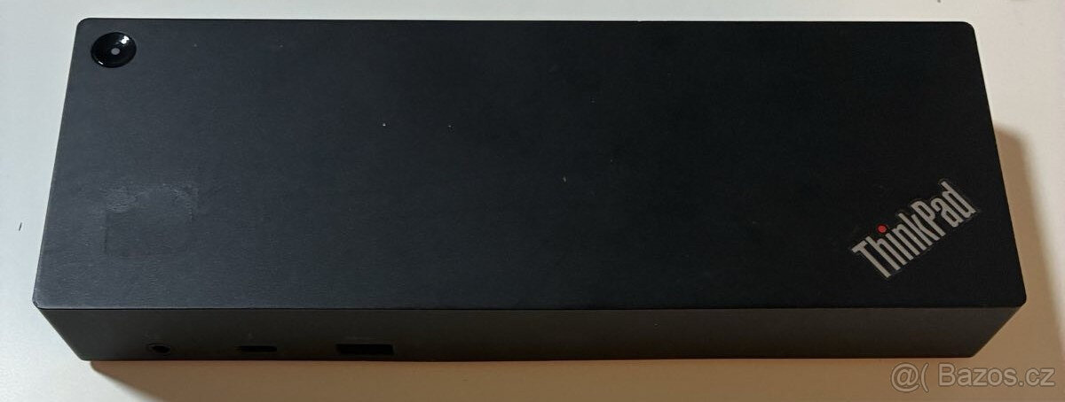 Lenovo ThinkPad Thunderbolt 3 Dock - 3