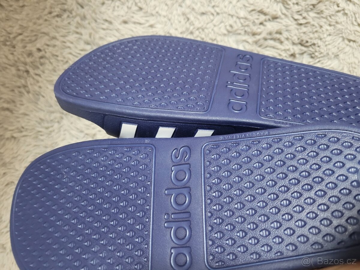 Nové adidas pantofle,vel.42 - 3
