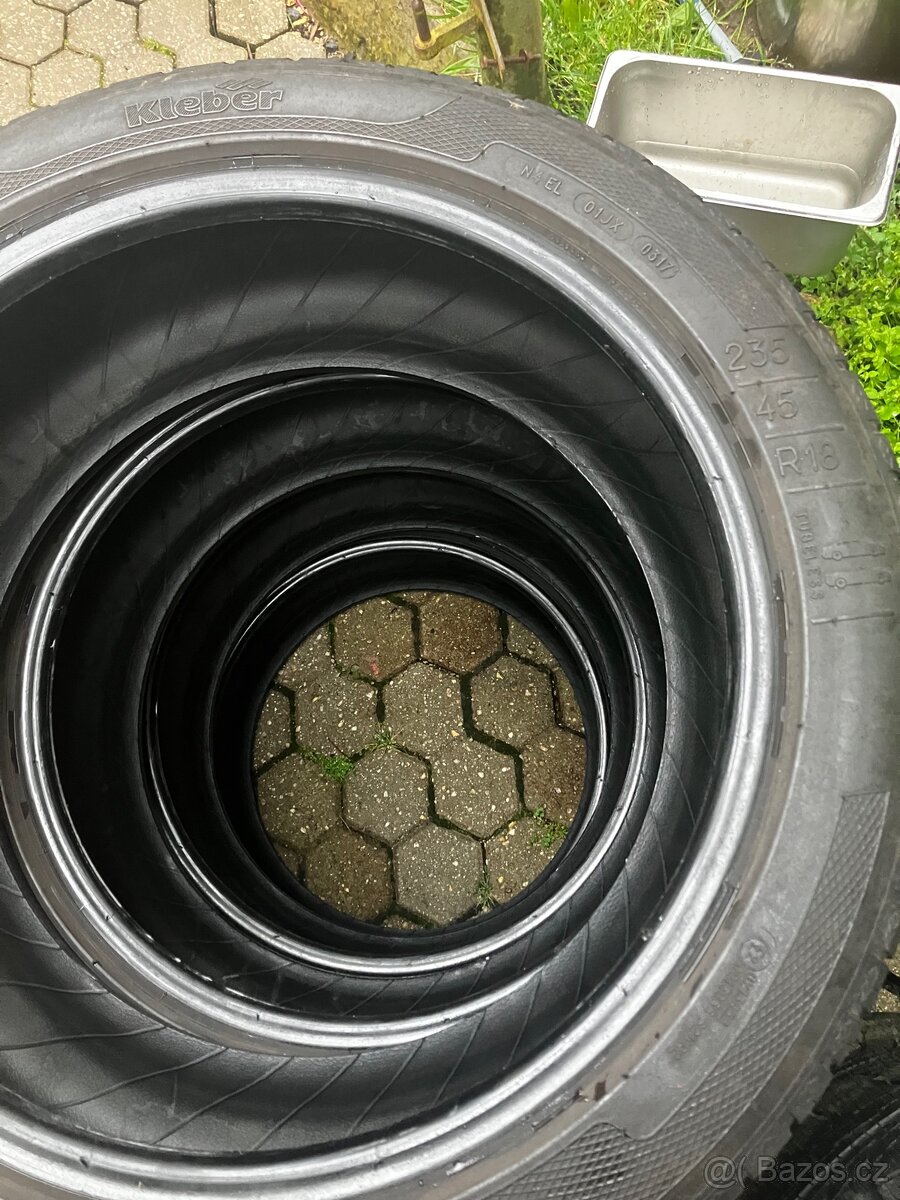 Letni pneu 235/45 R18 Kleber - 3