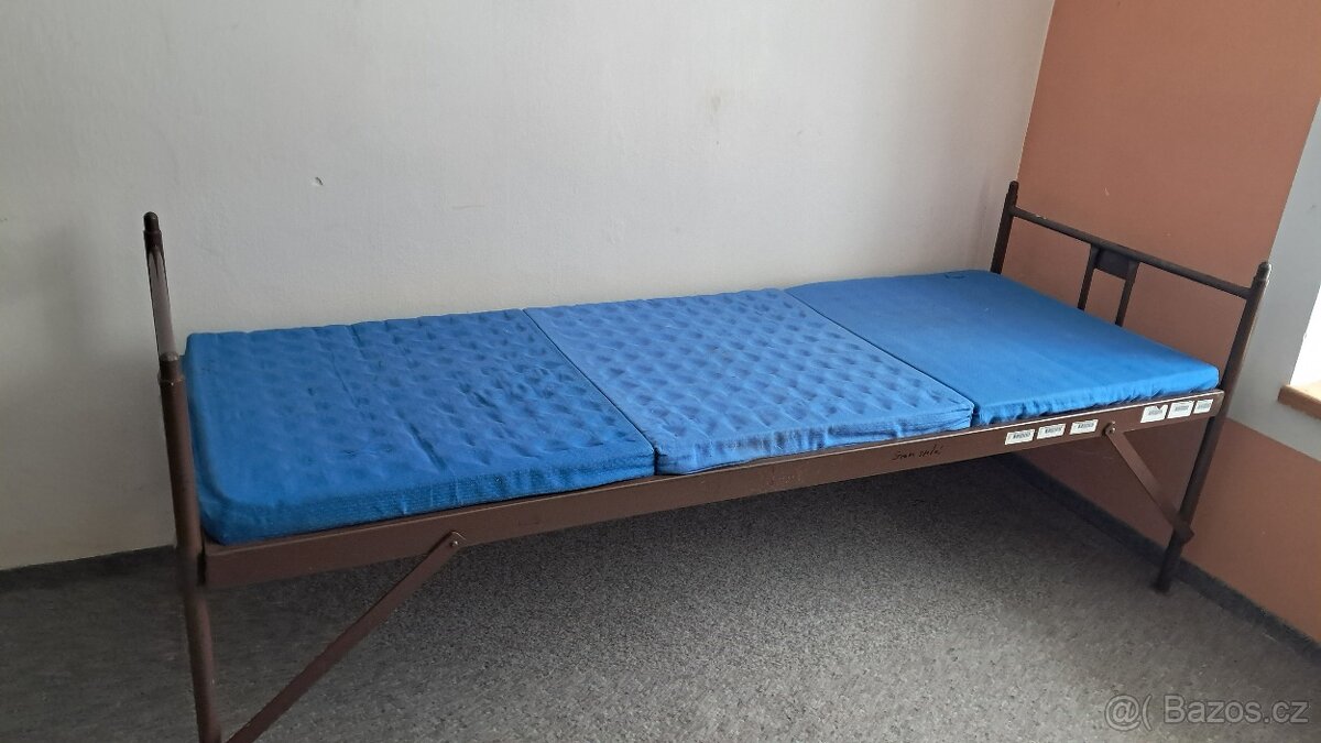 patrová postel vojenská - 3