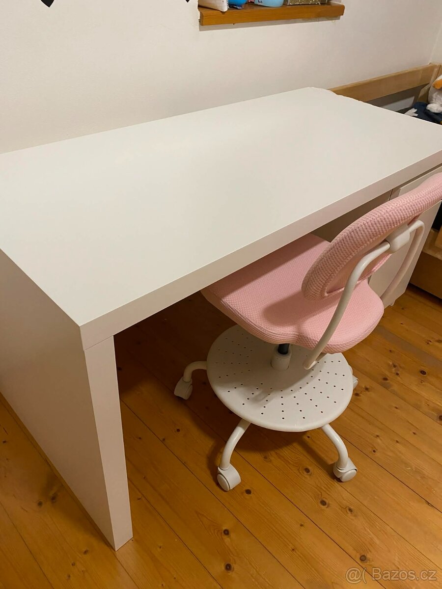 Malm psací stůl - 3