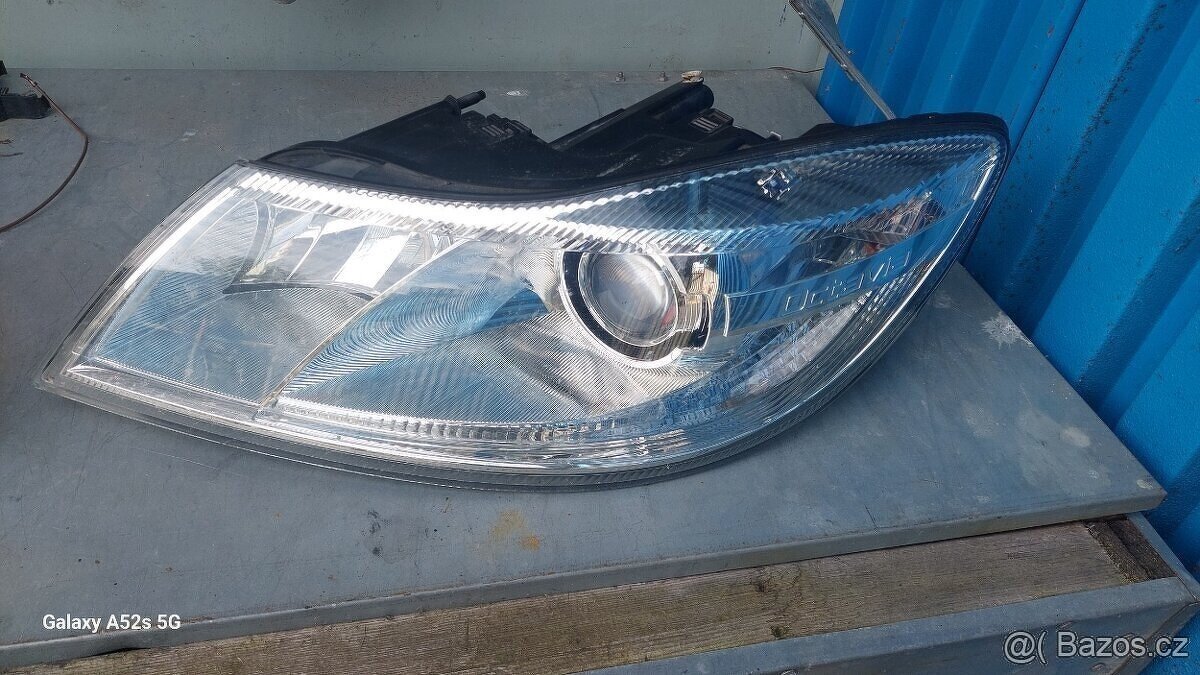 Xenony Octavia 2 face - 3