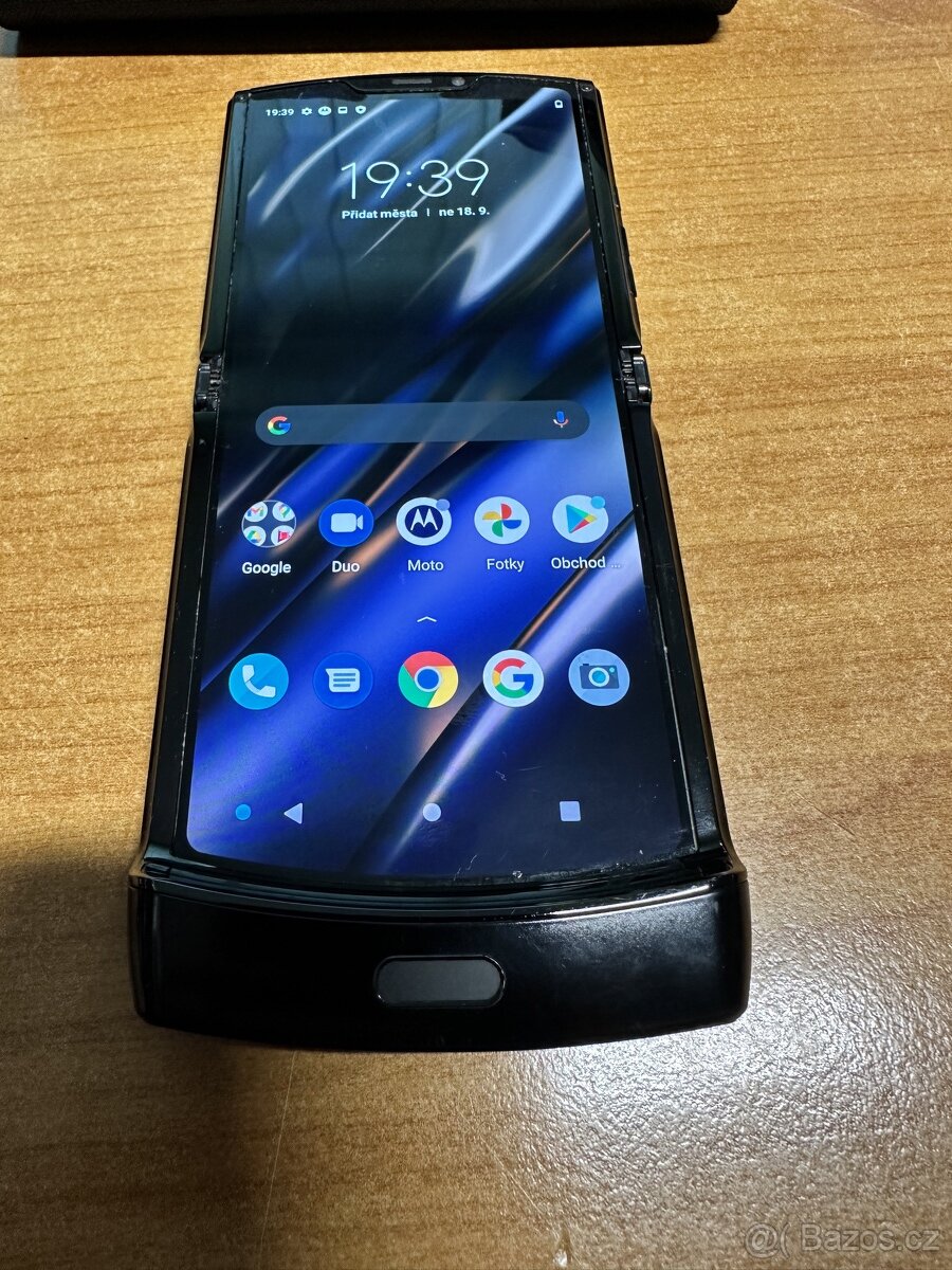 Motorola Razr XT 2000 128 GB - 3