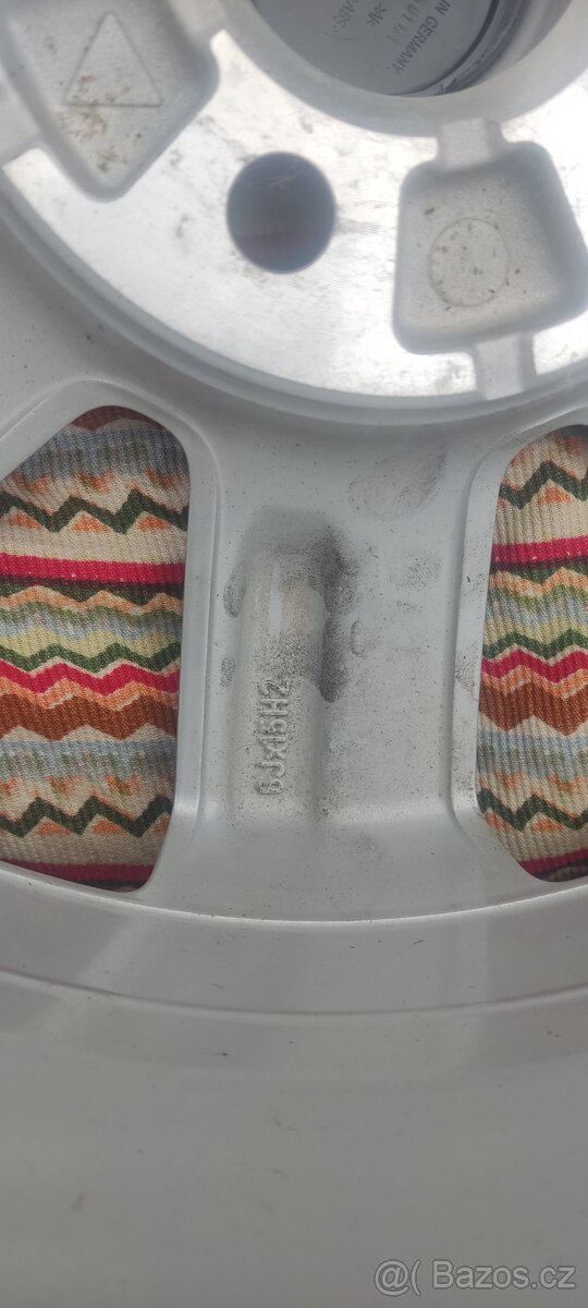 VW elektron 15" letna pneum.185/60/15 1ks - 3