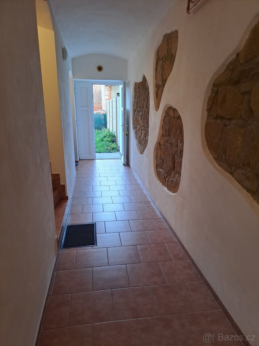 Prodáme rodinný dům v centru Plzně - 3