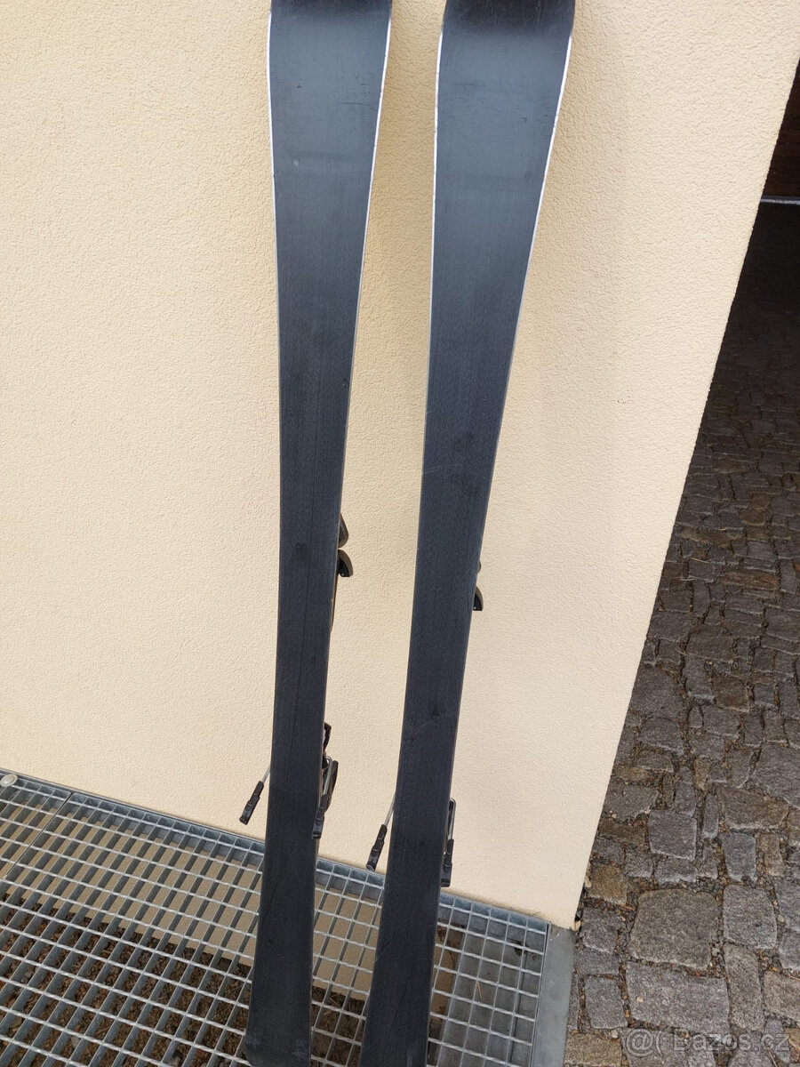 Lyže HEAD SHAPE 3.0 - 3