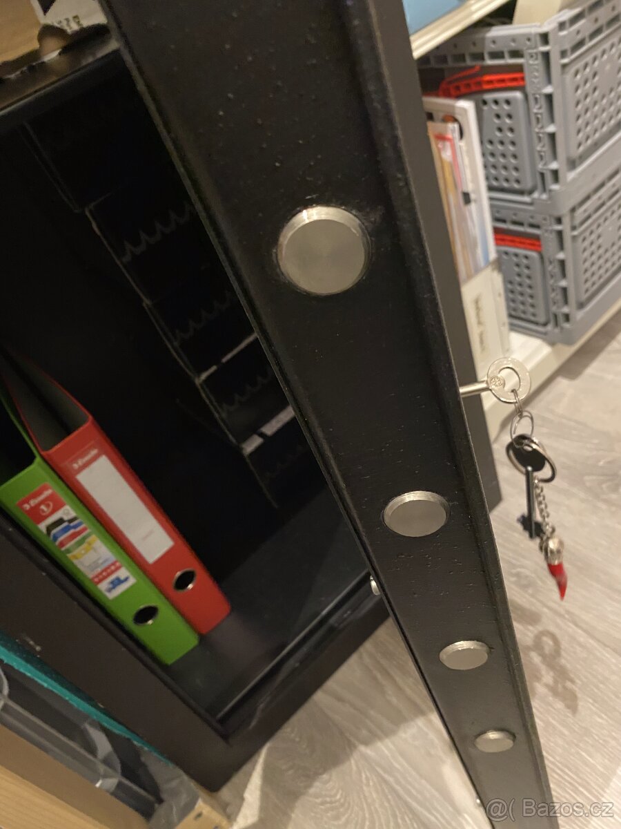 Ohnivzdorný nábytkový trezor SAFMETAL 460x440x850 - 3