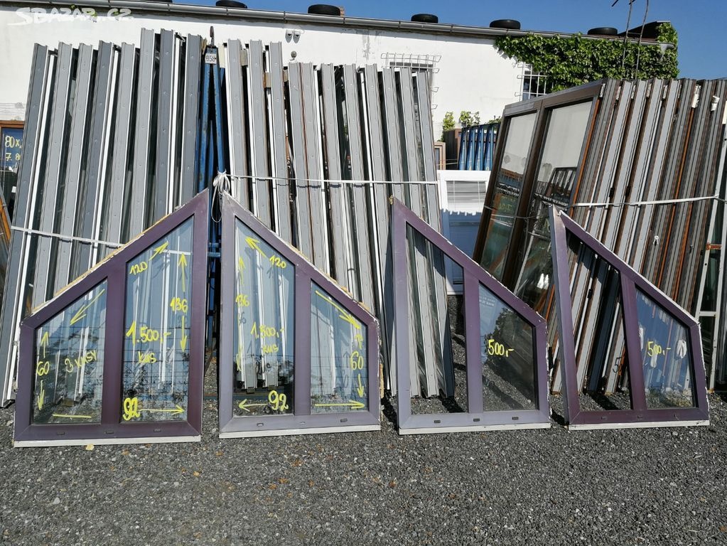 trojúhelníková okna použitá - 3