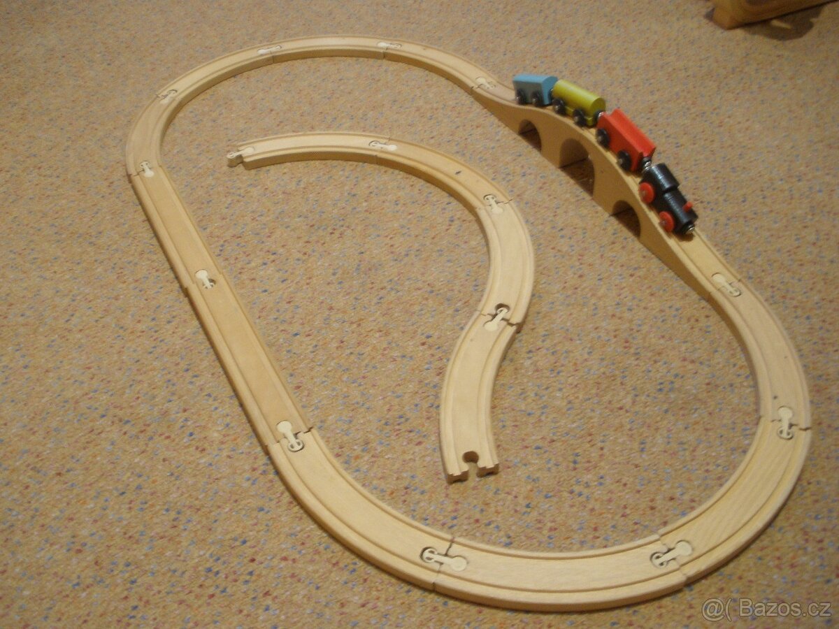 RETRO VLÁČEK - 3