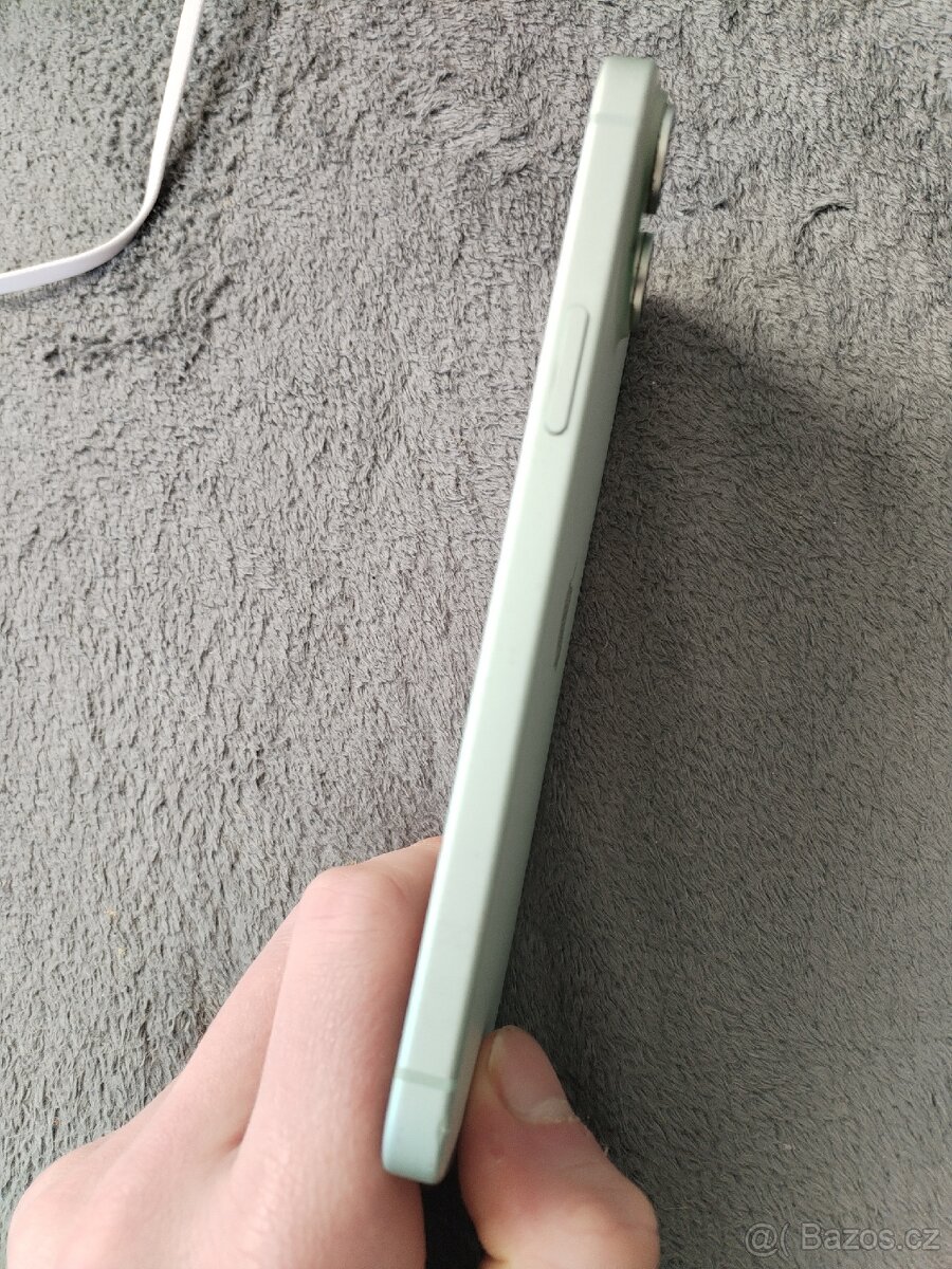 IPhone 15+ (256GB) - 3