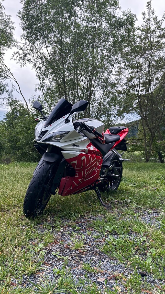 Prodam Yamaha Yzf r-125 - 3