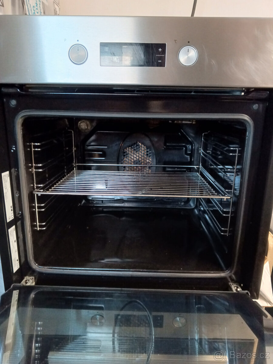 PRODÁM TROUBU BEKO BIM 22301X - 3