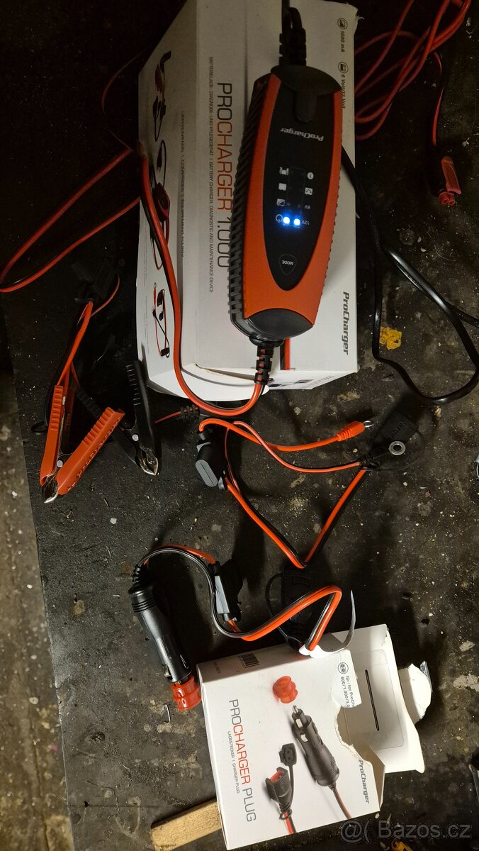 Nabíječka auto moto baterii - 3