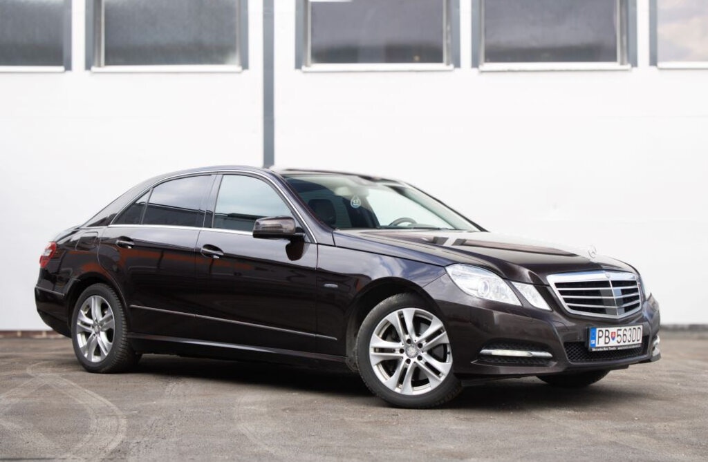 Mercedes-Benz E E320 CDI 4MATIC, 170kW, A7 - 3