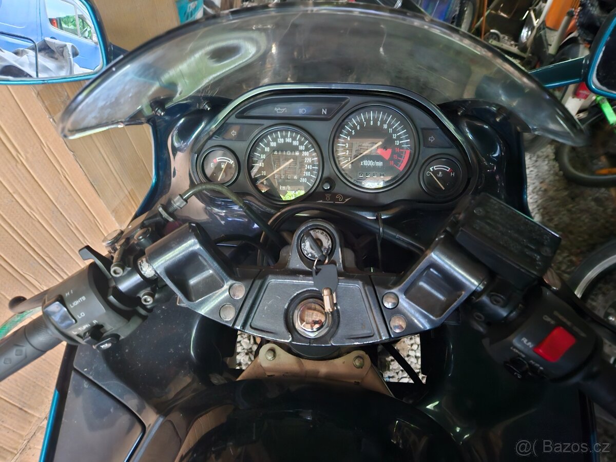 Kawasaki zzr 600 - 3