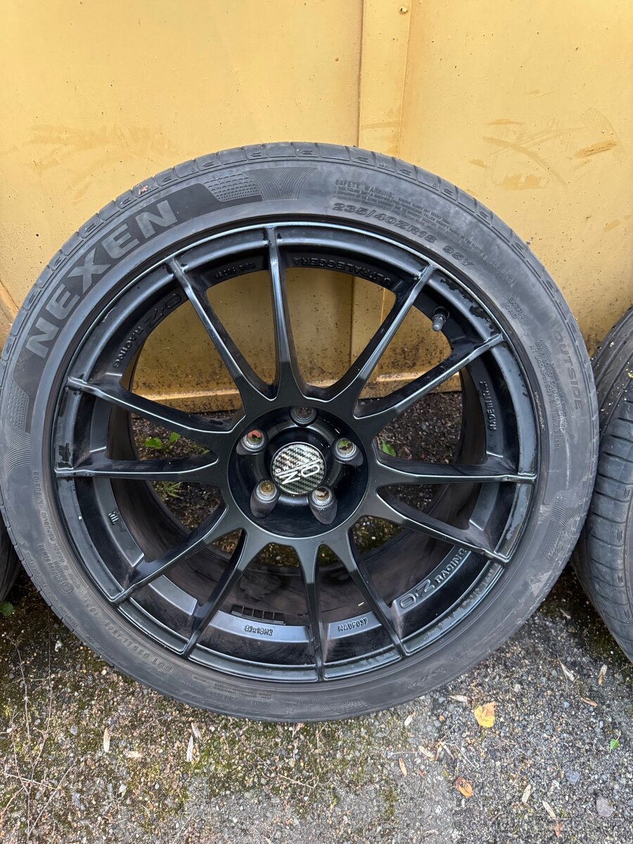 OZ Racing ULTRALEGGERA R18 - 3