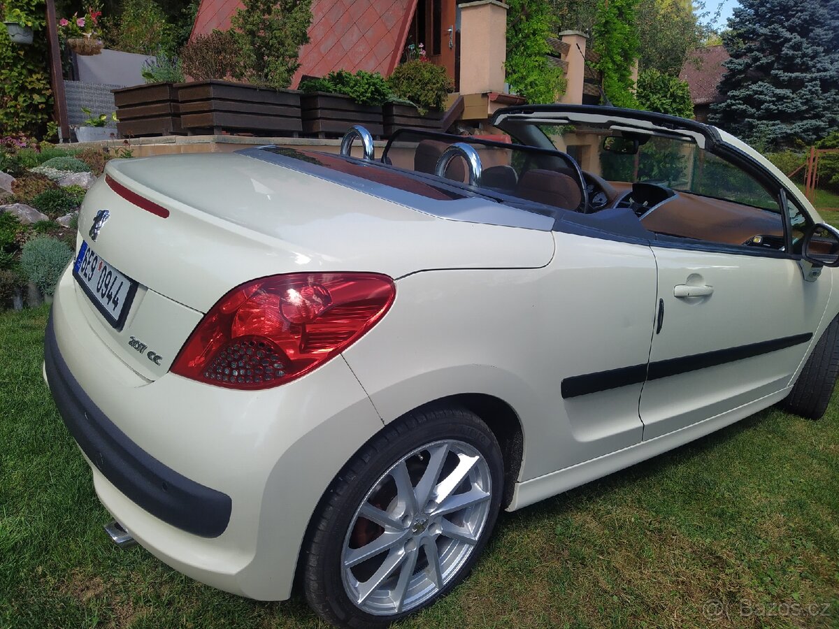 Prodám Peugeot 207 cc platinum edition - 3