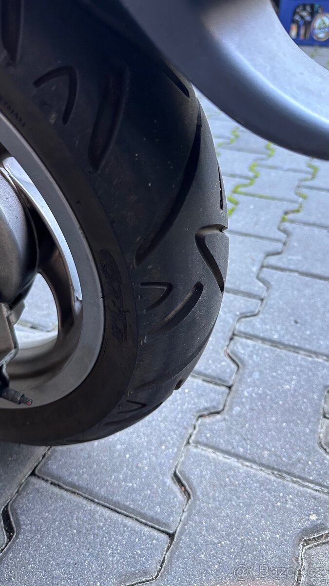 Piaggio fly 125 skútr - 3