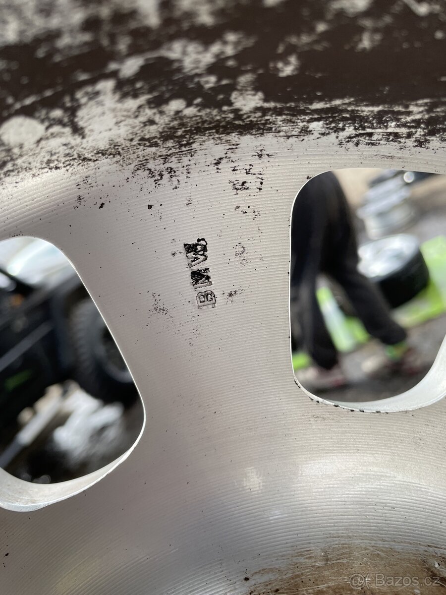 ALU kola 5x120 r16 originál Bmw - 3