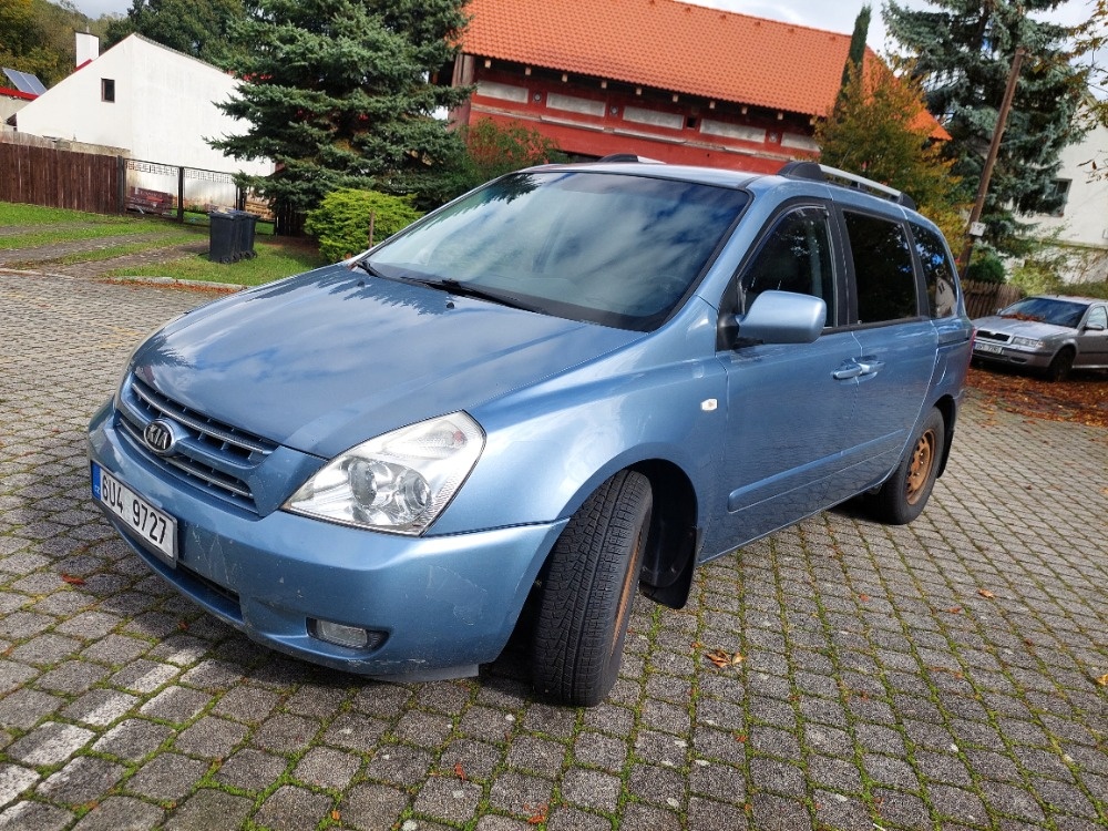 Kia Carnival - 3