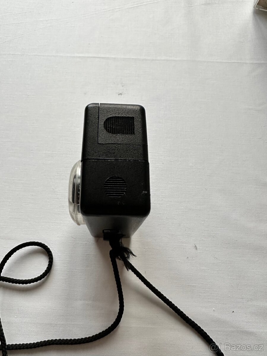 Starý retro fotoaparát Agat 18k nálezový stav - 3