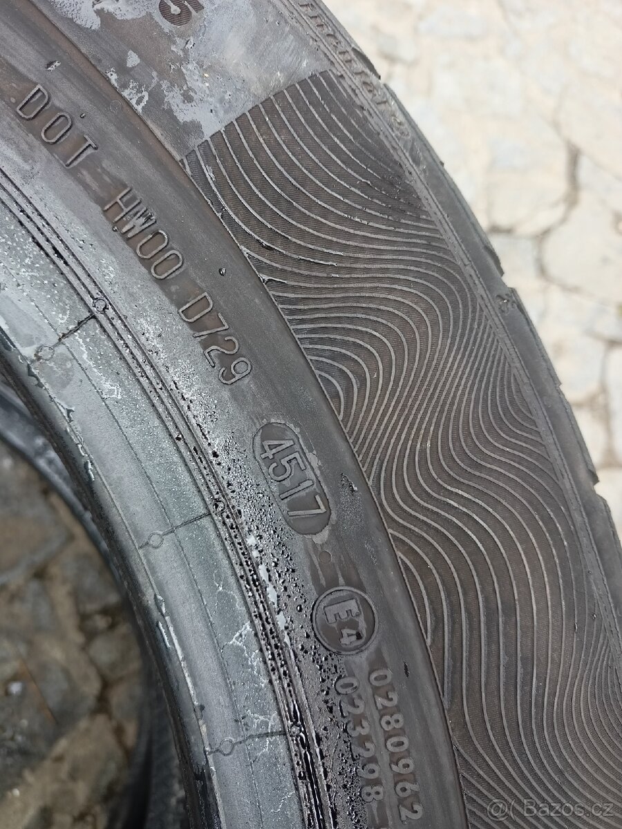 Continental 225/55r17w - 3