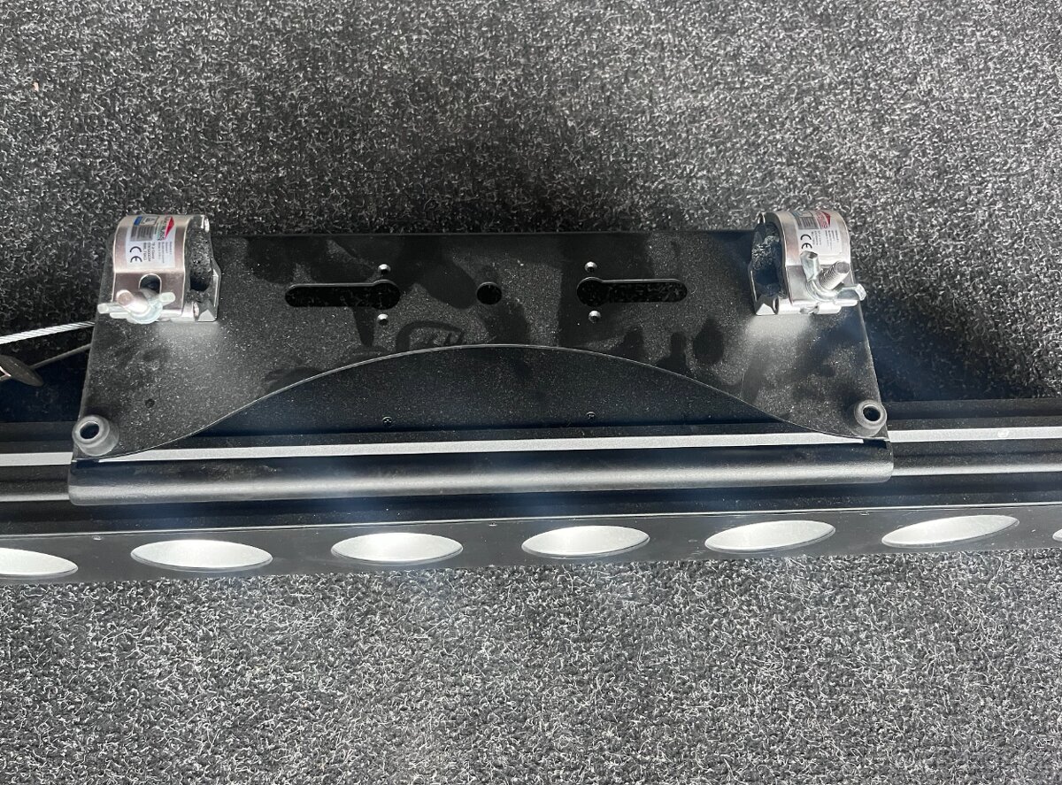 Cameo Pixbar 650 CPRO - 3