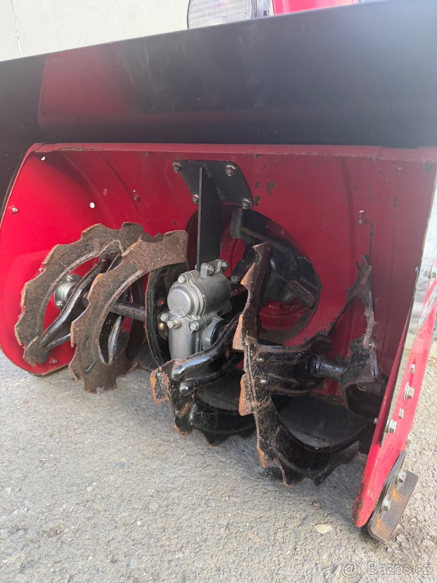 Sněžná fréza Honda HS760 - 3