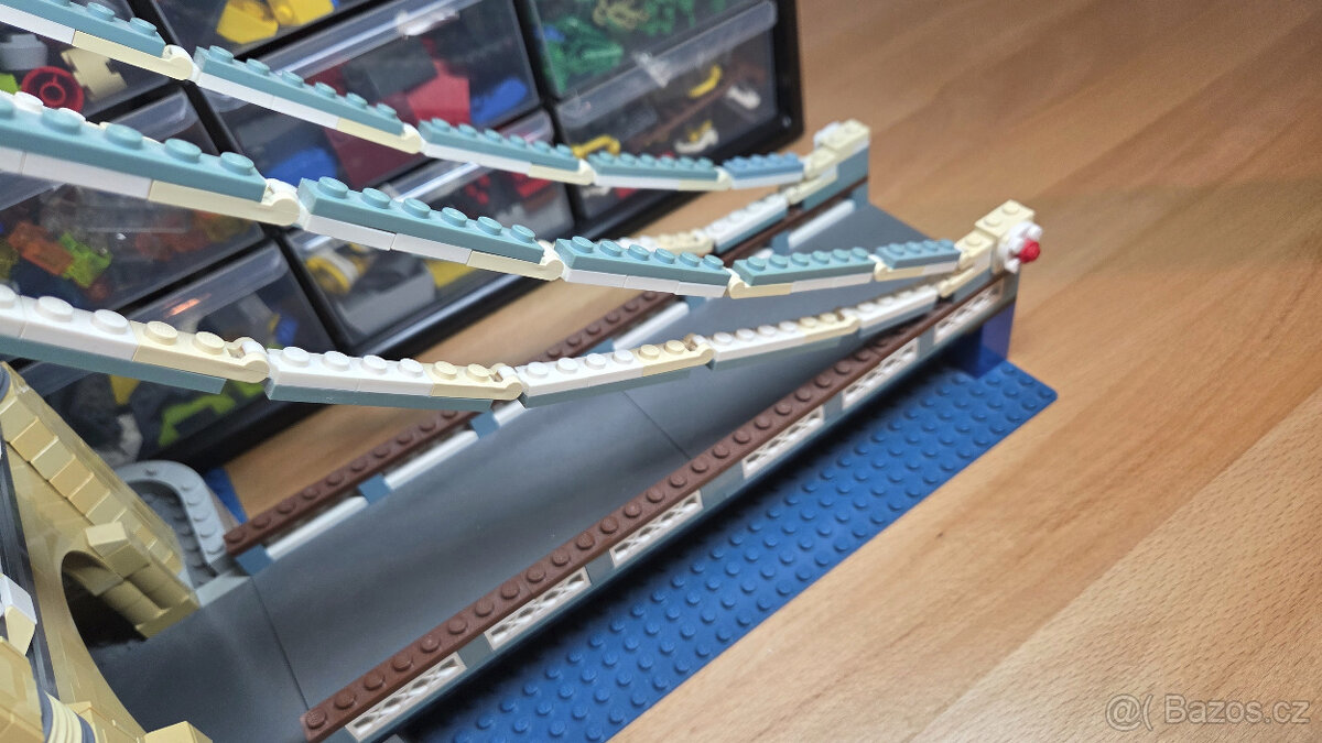 Lego Tower Bridge 10214 - 3