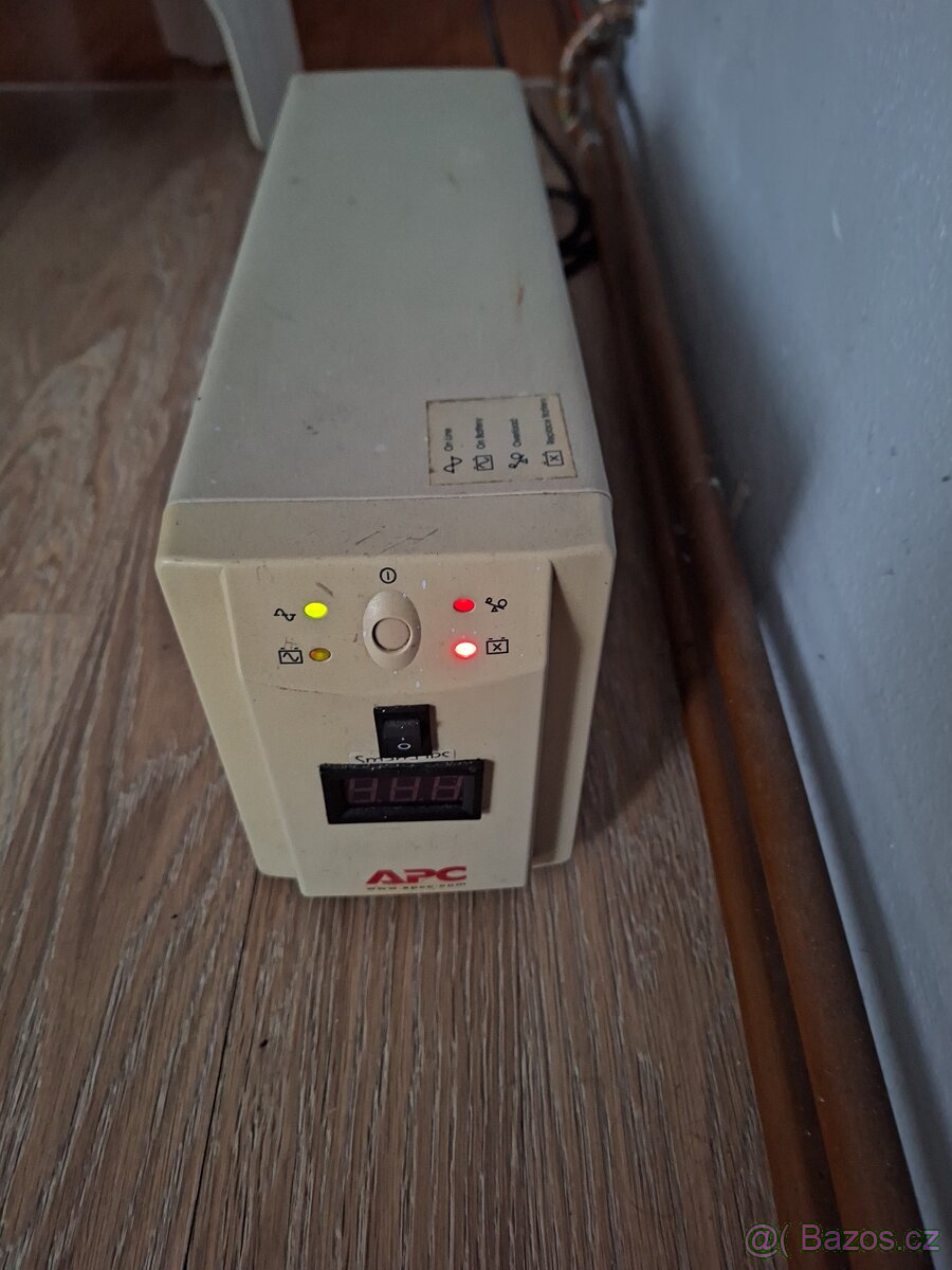 APC Smart-UPS 420va - 3