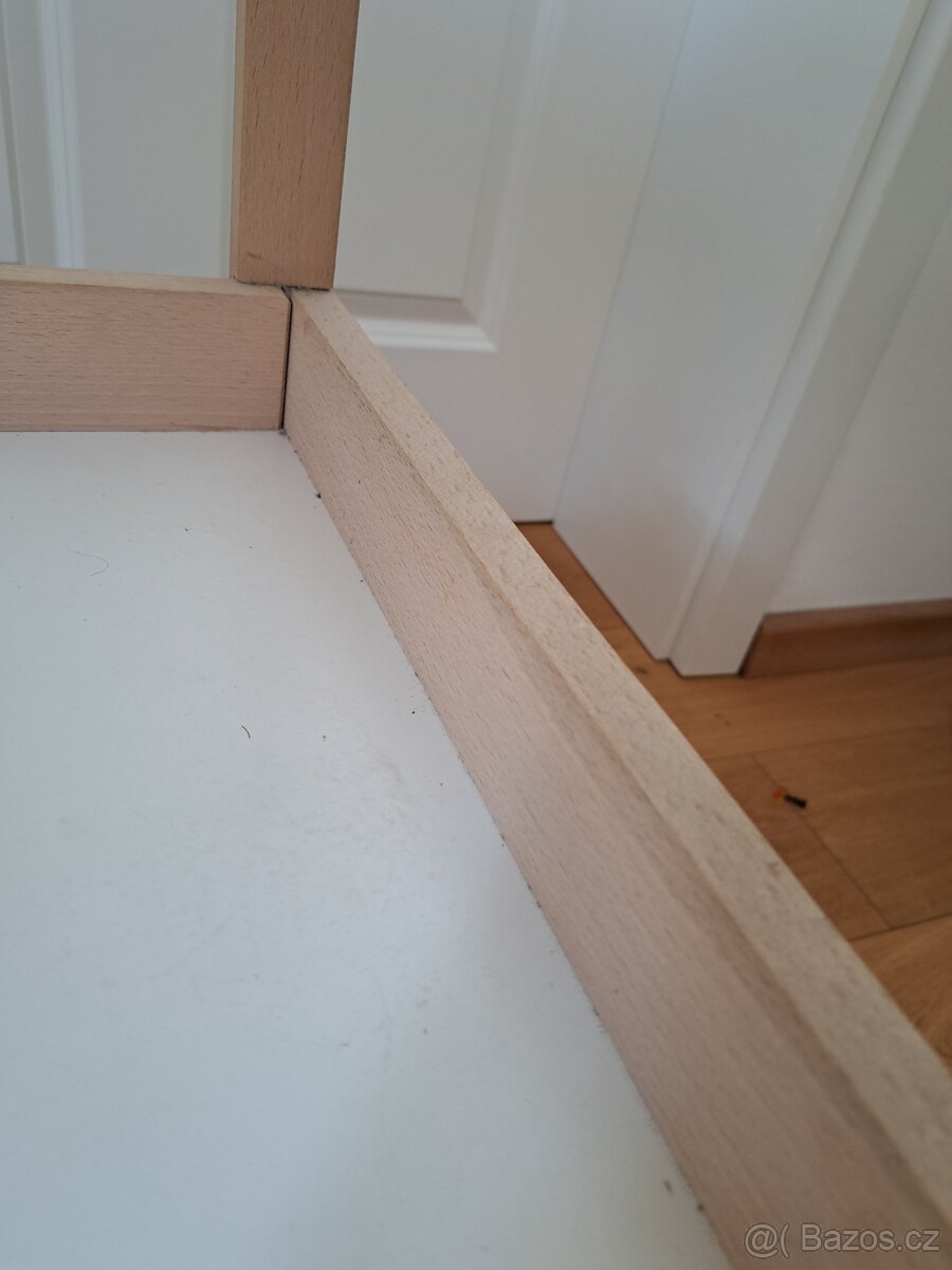 Přebalovací pult Sniglar Ikea zdarma - 3