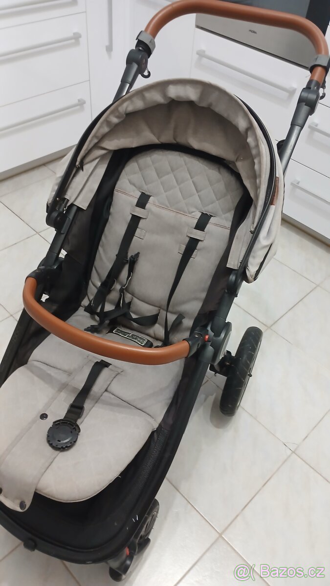 Sportovní kočárek - 3