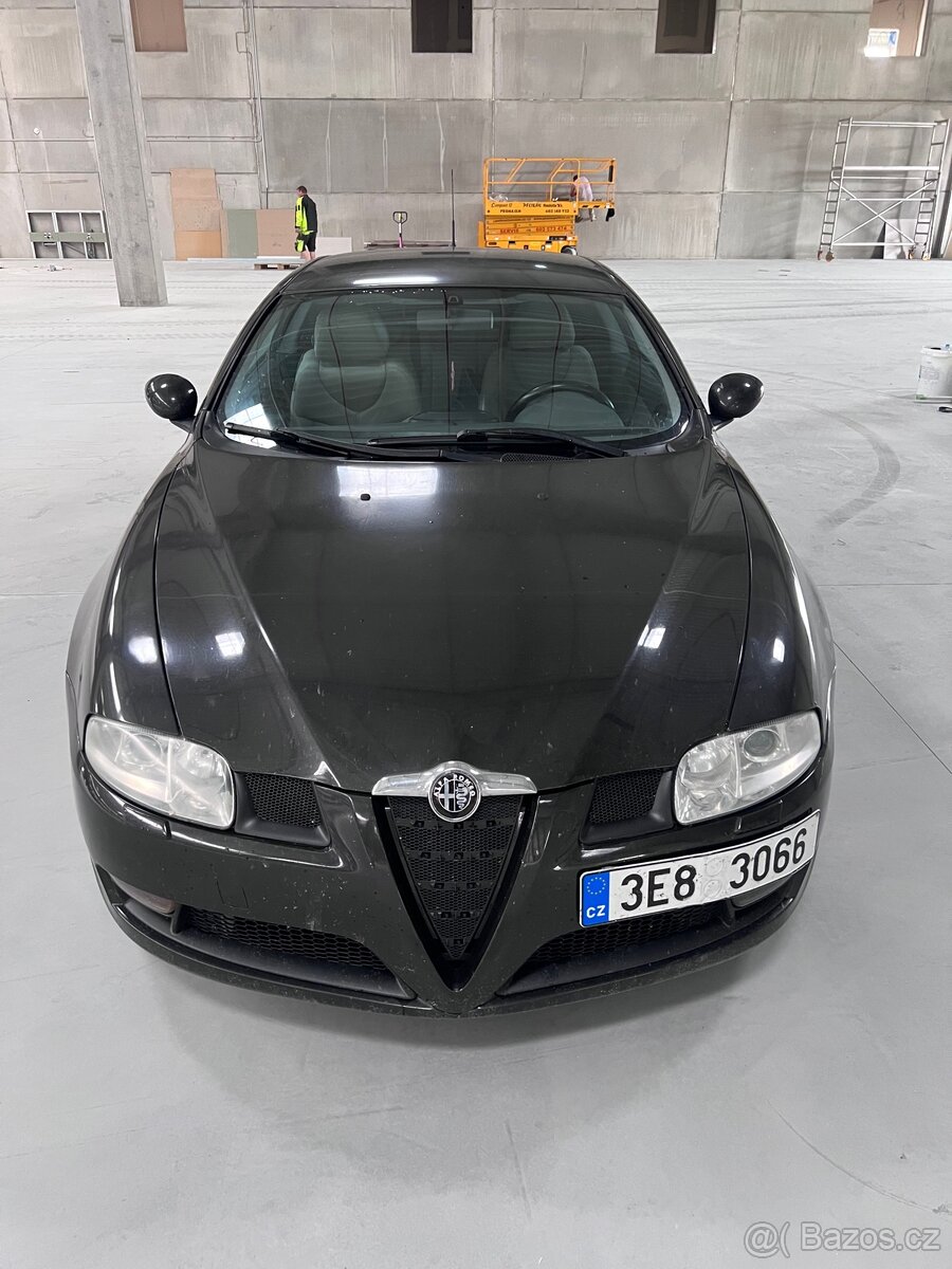 Alfa Romeo GT 2.0 JTS 2004 - 3
