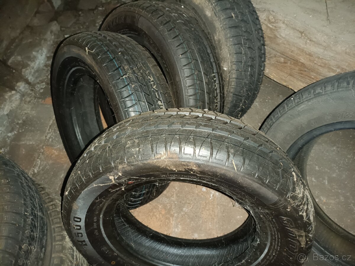 Pneu Felicia 165/70 R13 - 3