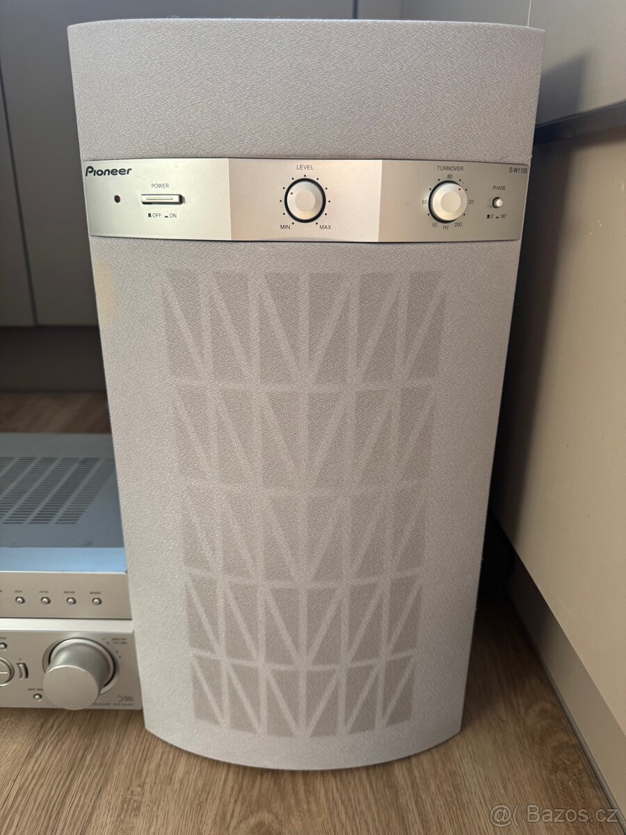 Prodám audio sestavu SONY + PIONEER - 3