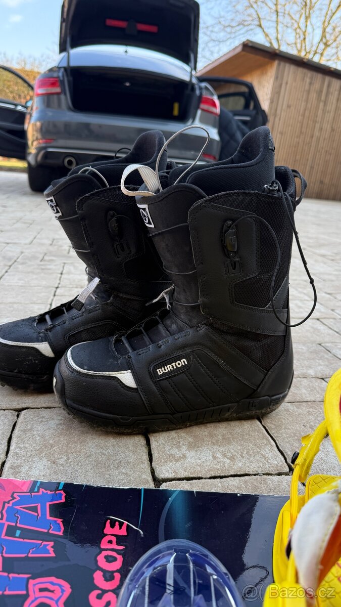 Snowboardový set s vázáním i boty - 3
