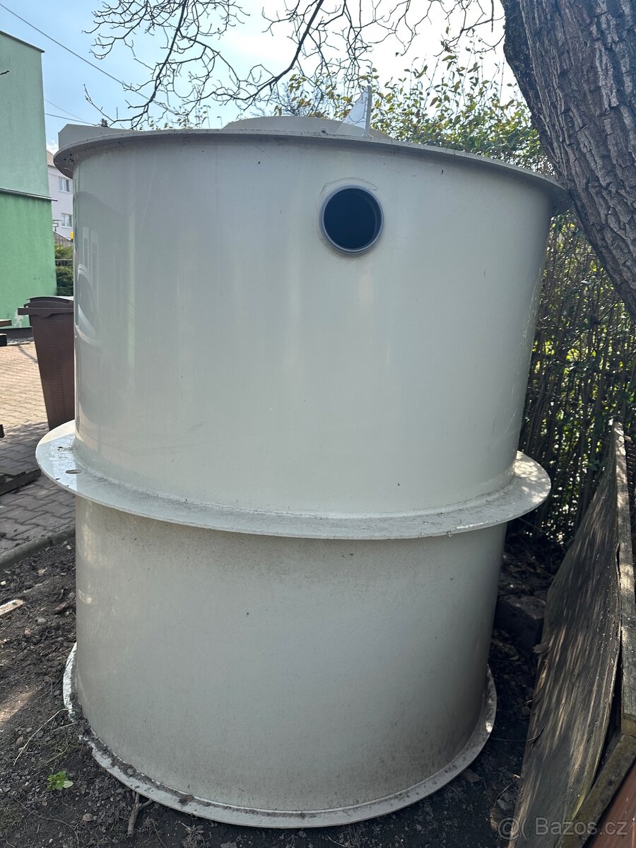 Retenční nádrž - 3