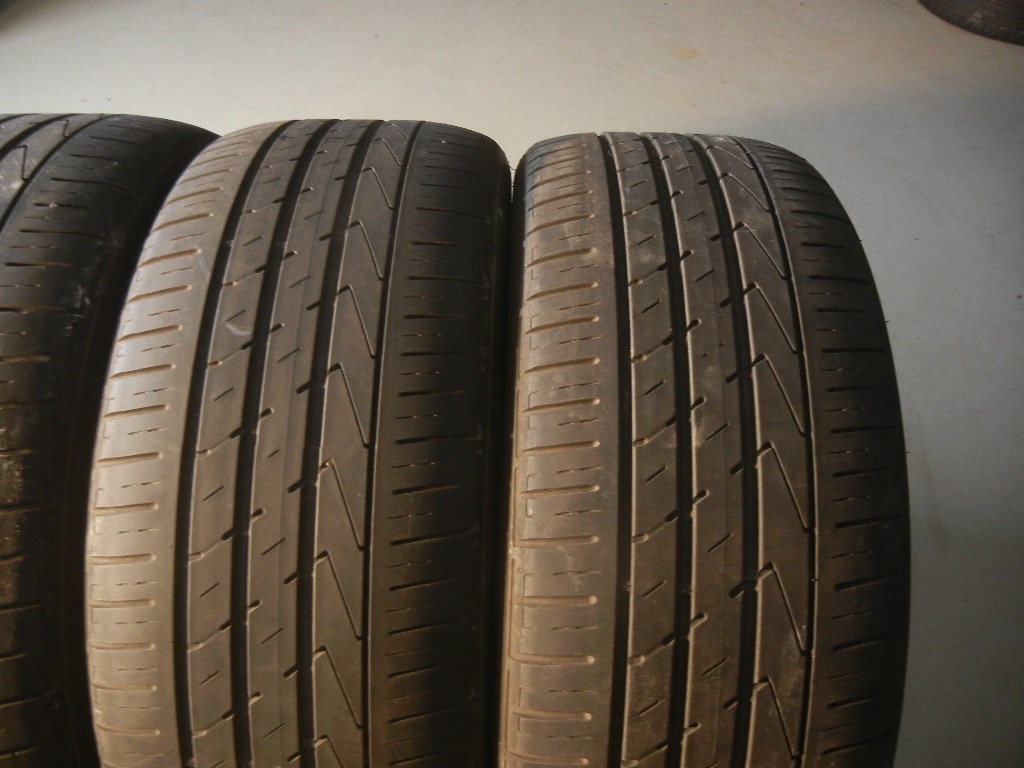 Letní pneu Hankook 235/50R19 - 3