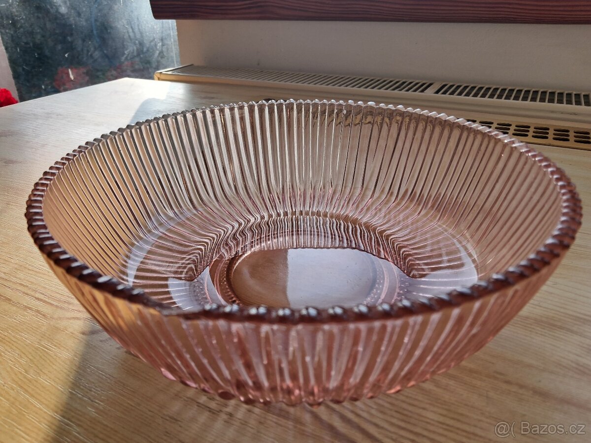 Skleněná mísa - 3
