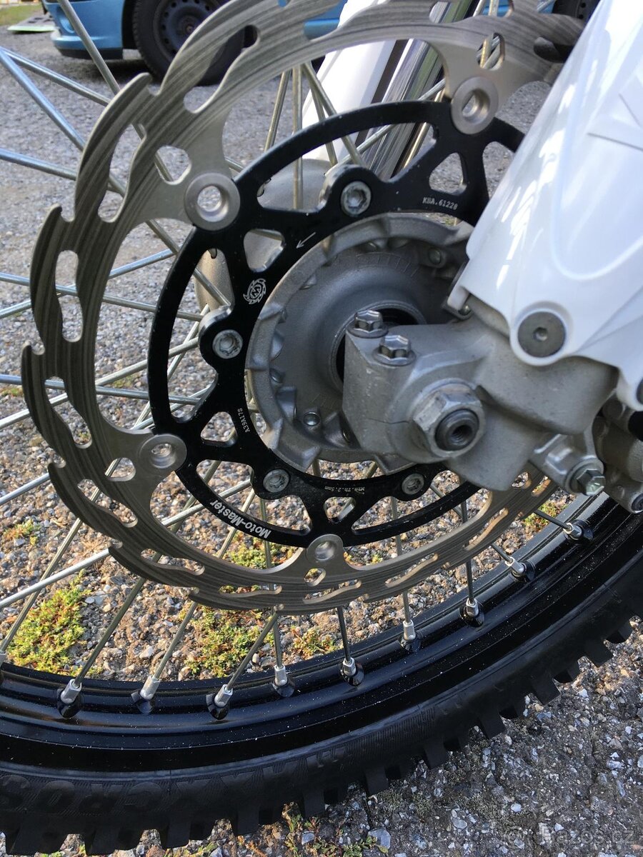 YAMAHA YZ 125