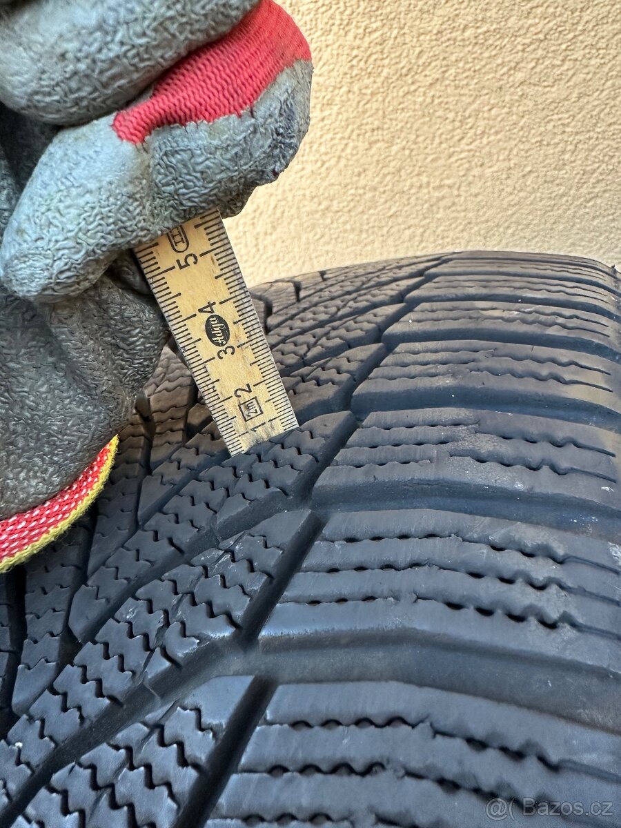 Zimní pneu 2x 215/55/17 Nexen Winguard Sport 2 - 3