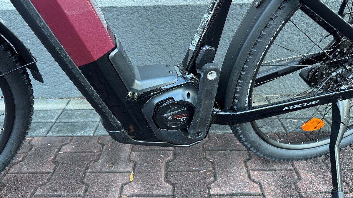 Nízkonástupové elektrokolo Focus Aventura2 6.8 - 3