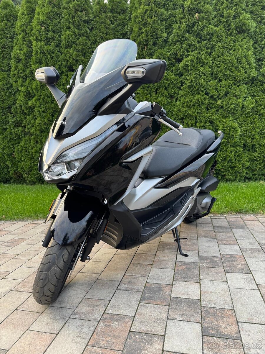 Honda Forza 300 MY2020 - 3