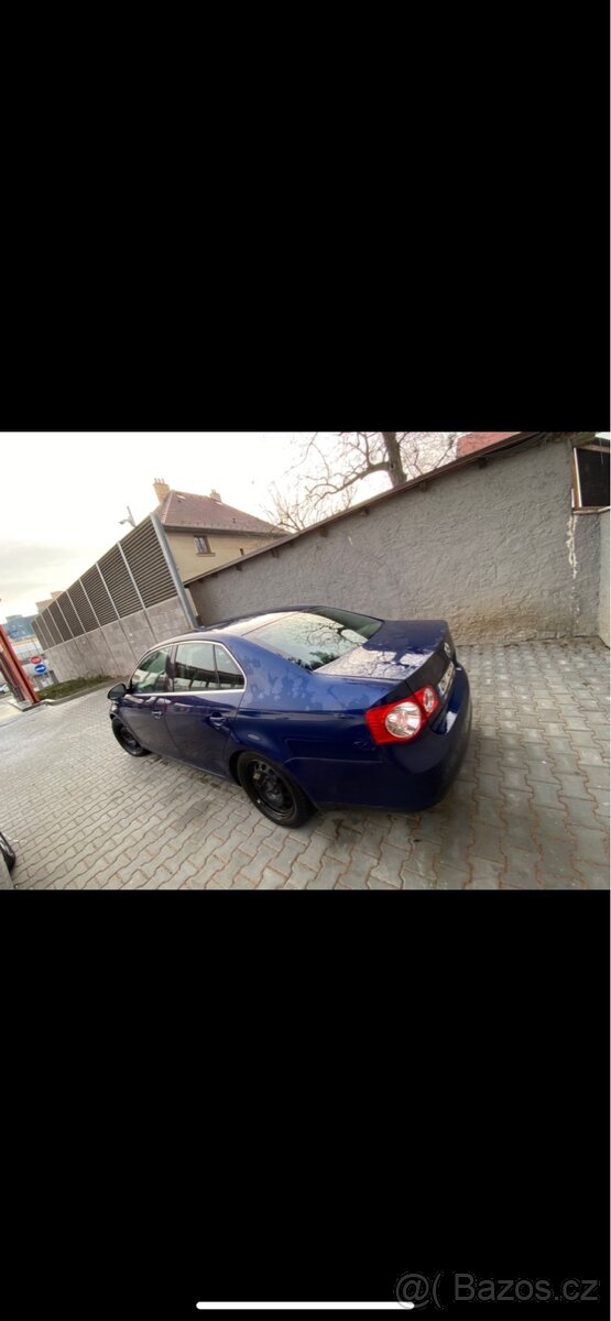 Volkswagen Jetta Mk5 2.0 TDI. 103 Kw - 3