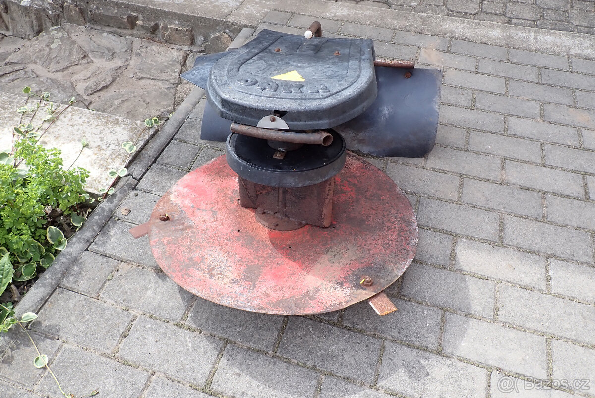 vari - bubnová sekačka Dakr RZS 68-16 + náhradní nože - 3